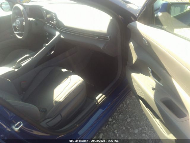 Photo 4 VIN: 5NPLM4AG4MH033726 - HYUNDAI ELANTRA 