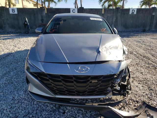 Photo 4 VIN: 5NPLM4AG4MH045021 - HYUNDAI ELANTRA SE 