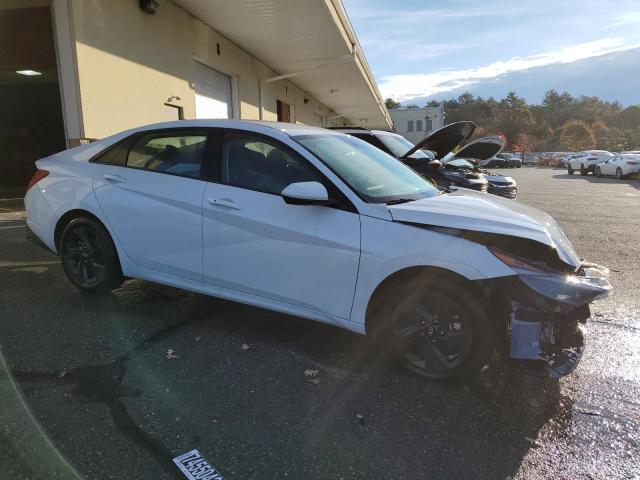 Photo 3 VIN: 5NPLM4AG4MH051398 - HYUNDAI ELANTRA 