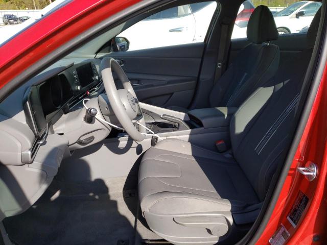 Photo 6 VIN: 5NPLM4AG4NH083298 - HYUNDAI ELANTRA 