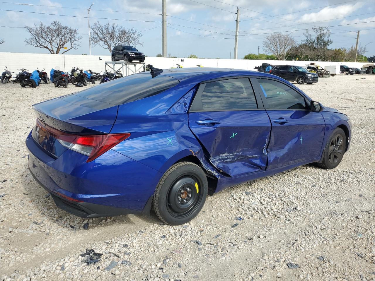 Photo 2 VIN: 5NPLM4AG4PH092859 - HYUNDAI ELANTRA 