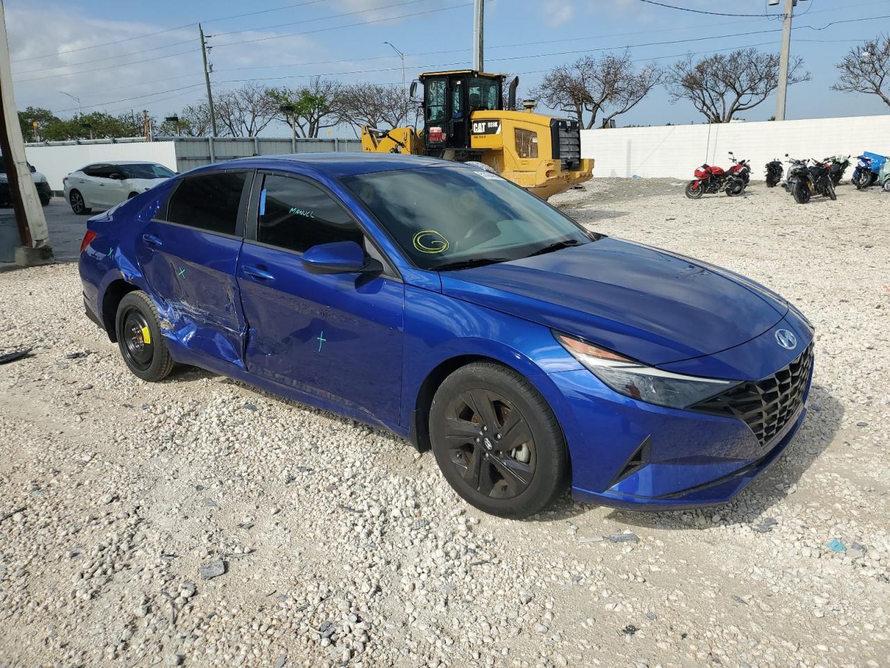 Photo 3 VIN: 5NPLM4AG4PH092859 - HYUNDAI ELANTRA 