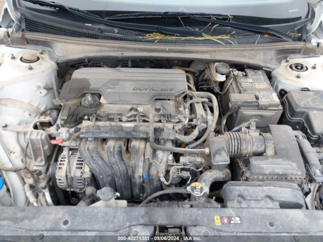 Photo 9 VIN: 5NPLM4AG4PH100944 - HYUNDAI ELANTRA 