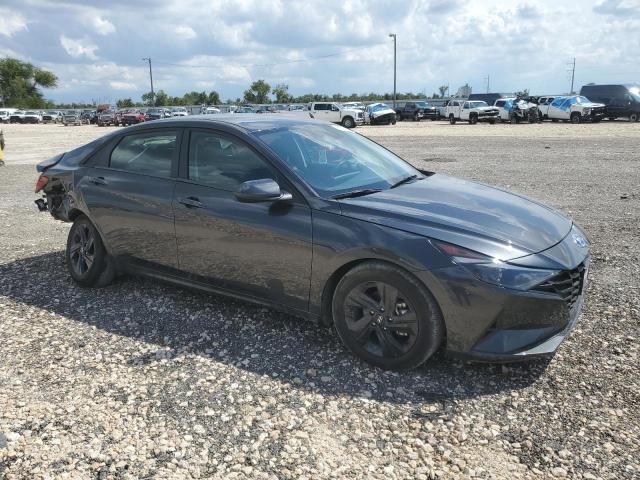 Photo 3 VIN: 5NPLM4AG4PH101205 - HYUNDAI ELANTRA SE 