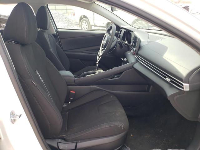 Photo 4 VIN: 5NPLM4AG5NH065845 - HYUNDAI ELANTRA SE 