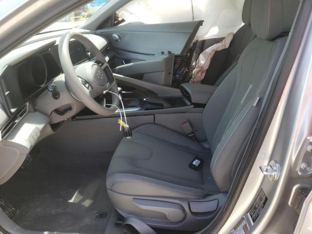 Photo 4 VIN: 5NPLM4AG5NH077879 - HYUNDAI ELANTRA SE 