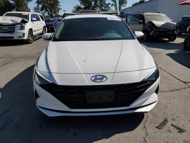 Photo 4 VIN: 5NPLM4AG5PH105912 - HYUNDAI ELANTRA SE 