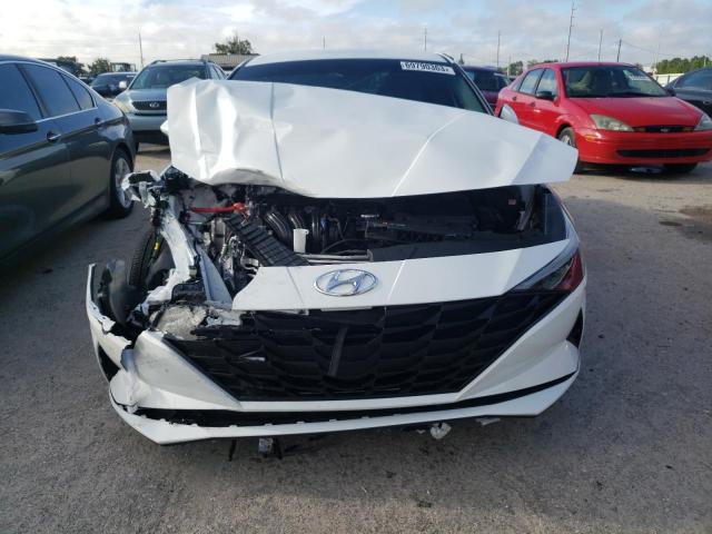 Photo 4 VIN: 5NPLM4AG5PH107904 - HYUNDAI ELANTRA SE 