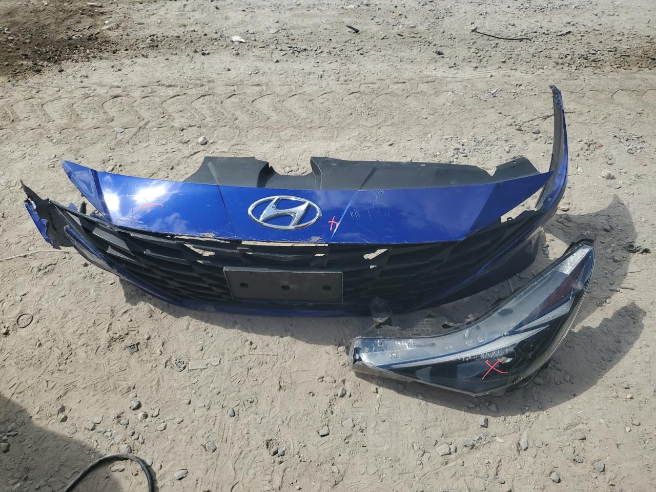 Photo 11 VIN: 5NPLM4AG6MH024137 - HYUNDAI ELANTRA 