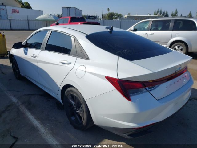 Photo 2 VIN: 5NPLM4AG6NH066101 - HYUNDAI ELANTRA 