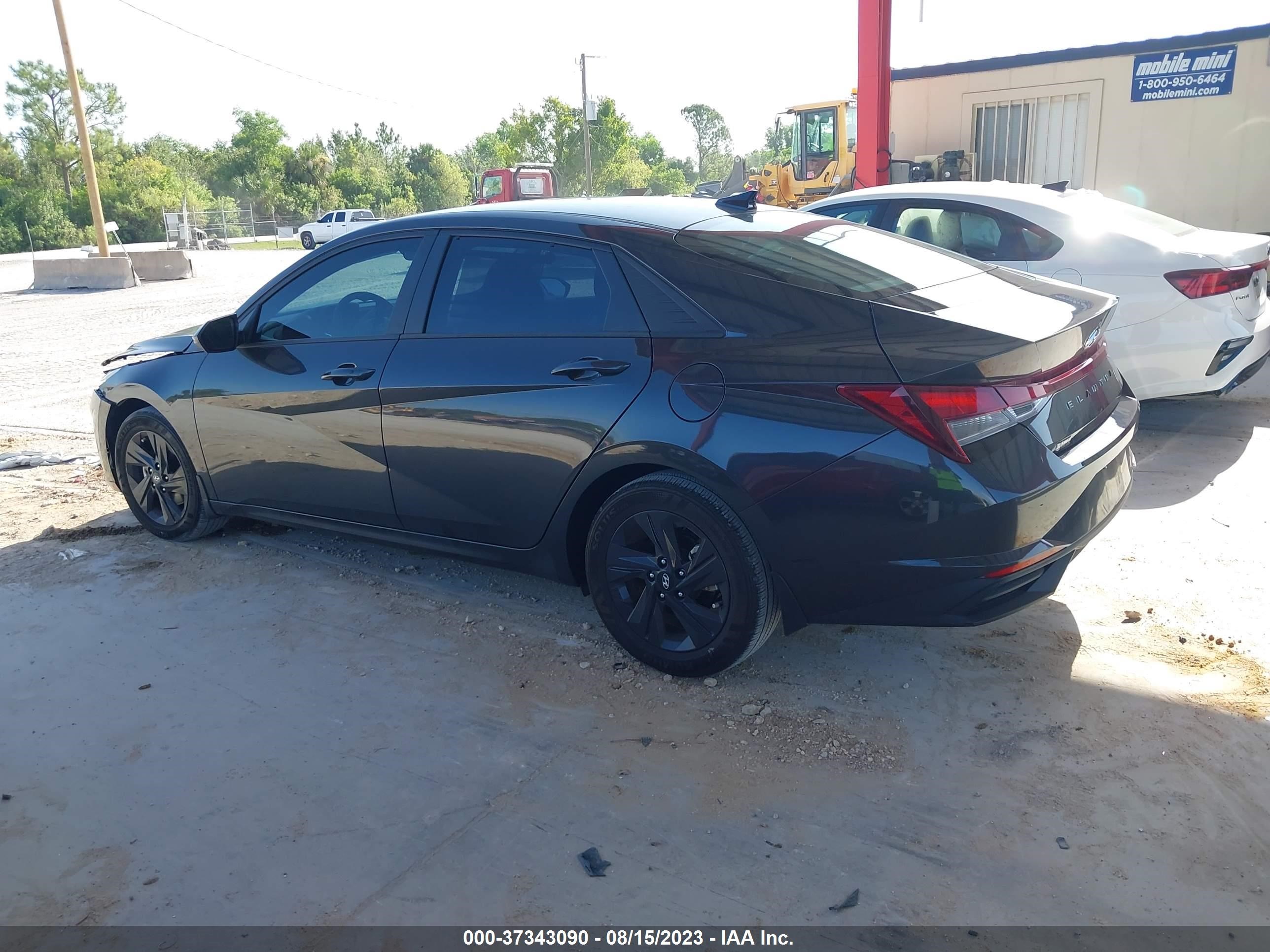 Photo 13 VIN: 5NPLM4AG6NH077857 - HYUNDAI ELANTRA 