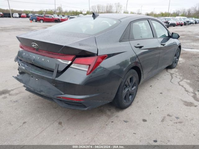 Photo 3 VIN: 5NPLM4AG6NH083156 - HYUNDAI ELANTRA 