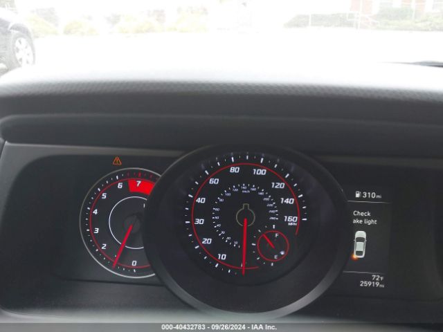 Photo 6 VIN: 5NPLM4AG6PH092393 - HYUNDAI ELANTRA 