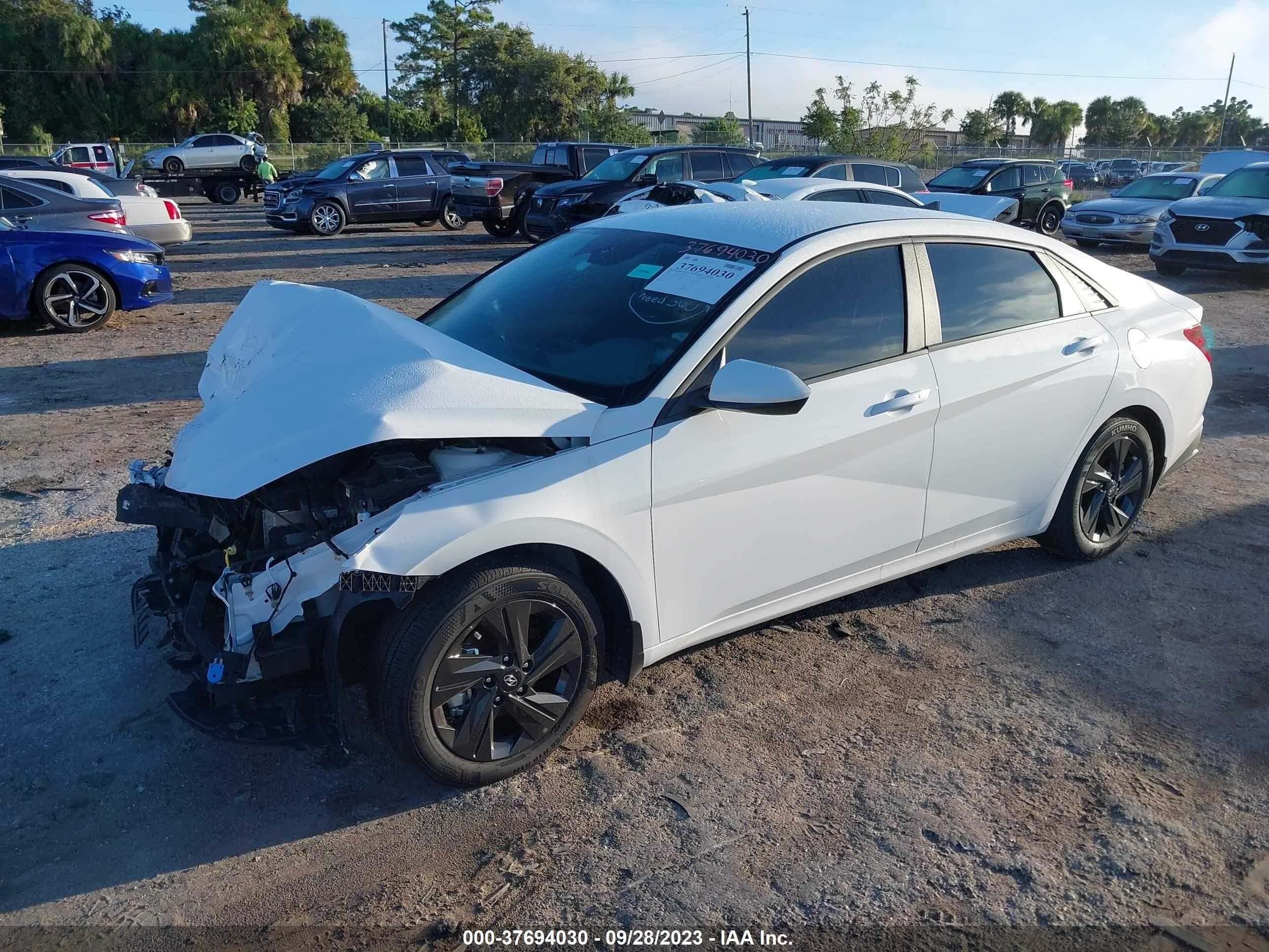 Photo 1 VIN: 5NPLM4AG6PH110763 - HYUNDAI ELANTRA 