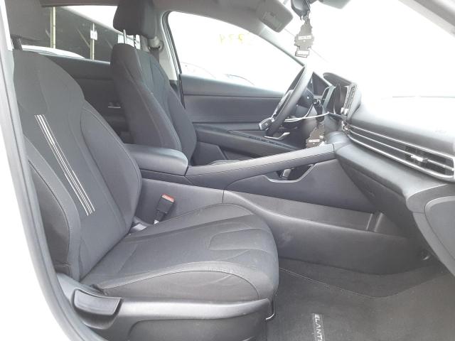 Photo 4 VIN: 5NPLM4AG7MH025376 - HYUNDAI ELANTRA SE 