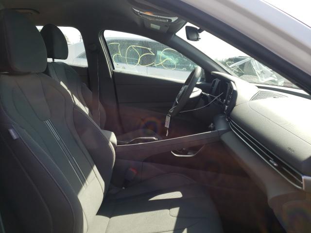 Photo 4 VIN: 5NPLM4AG7MH026625 - HYUNDAI ELANTRA SE 