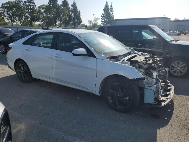 Photo 3 VIN: 5NPLM4AG7MH031713 - HYUNDAI ELANTRA 