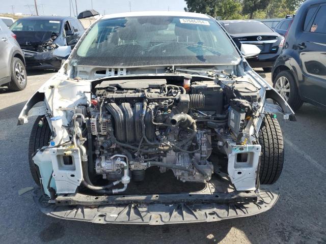 Photo 4 VIN: 5NPLM4AG7MH031713 - HYUNDAI ELANTRA 