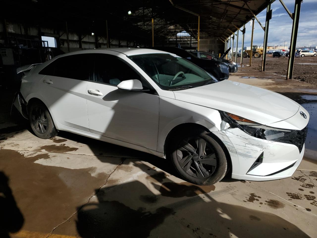 Photo 3 VIN: 5NPLM4AG7NH065720 - HYUNDAI ELANTRA 