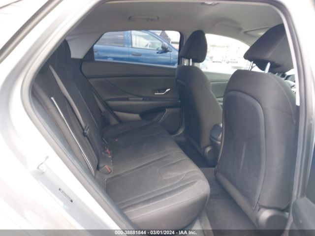 Photo 7 VIN: 5NPLM4AG7NH066379 - HYUNDAI ELANTRA 