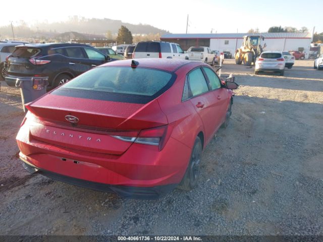 Photo 3 VIN: 5NPLM4AG7PH087896 - HYUNDAI ELANTRA 