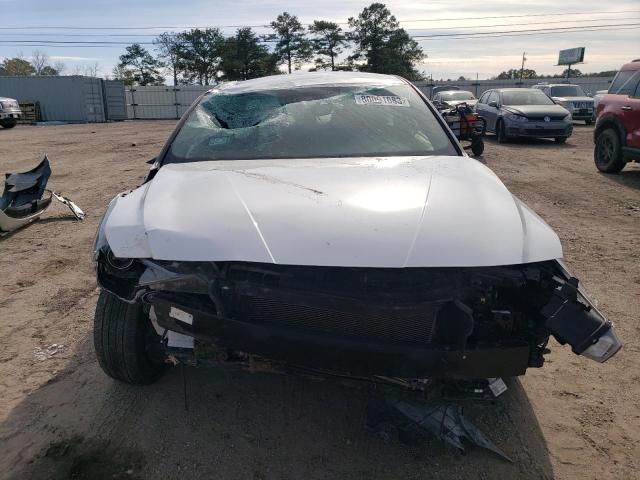 Photo 4 VIN: 5NPLM4AG7PH094895 - HYUNDAI ELANTRA 