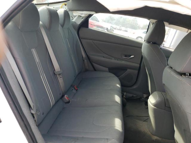 Photo 9 VIN: 5NPLM4AG7PH094895 - HYUNDAI ELANTRA 