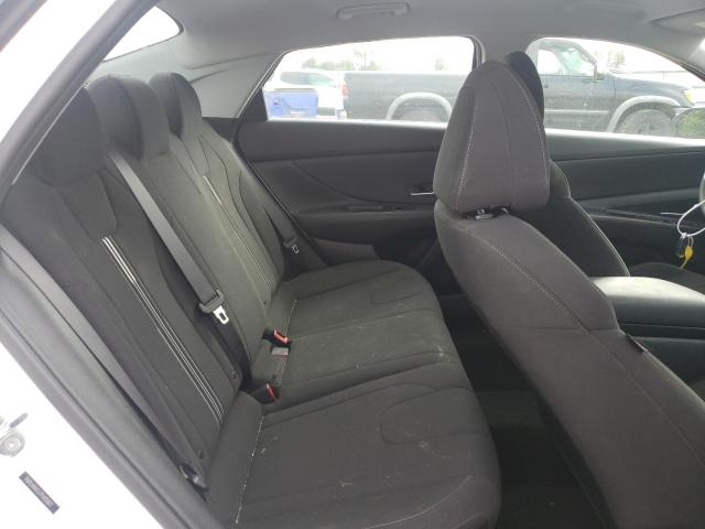 Photo 9 VIN: 5NPLM4AG7PH105877 - HYUNDAI ELANTRA SE 