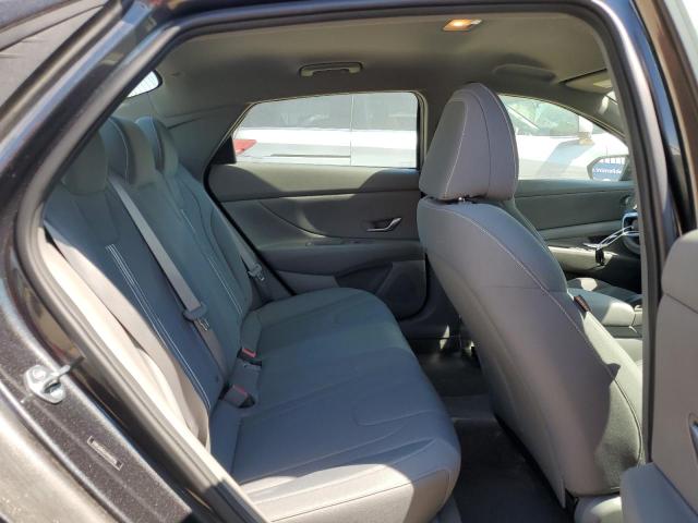 Photo 9 VIN: 5NPLM4AG7PH107256 - HYUNDAI ELANTRA 