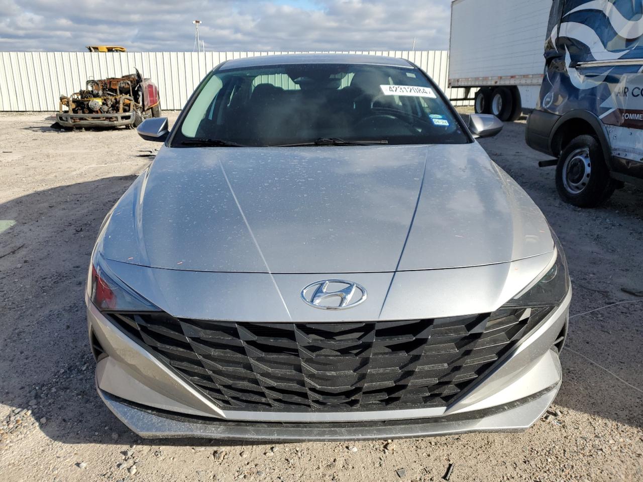 Photo 4 VIN: 5NPLM4AG8MH028299 - HYUNDAI ELANTRA 