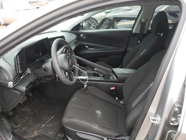 Photo 6 VIN: 5NPLM4AG8NH077777 - HYUNDAI ELANTRA SE 