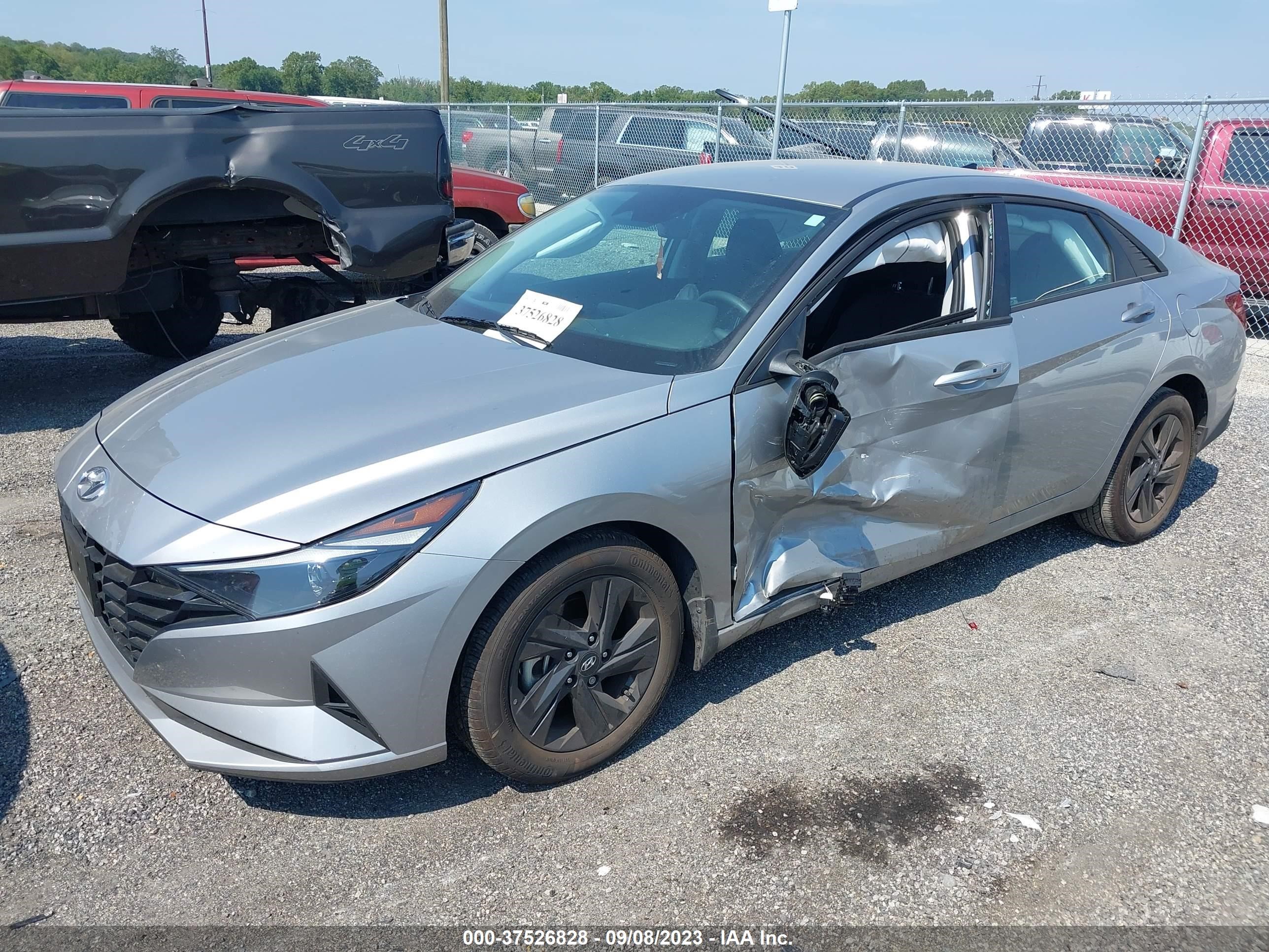 Photo 1 VIN: 5NPLM4AG8PH114300 - HYUNDAI ELANTRA 