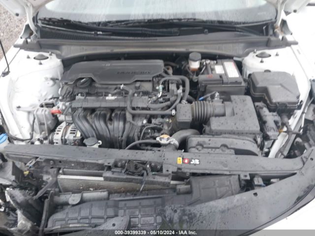 Photo 9 VIN: 5NPLM4AG9MH002603 - HYUNDAI ELANTRA 