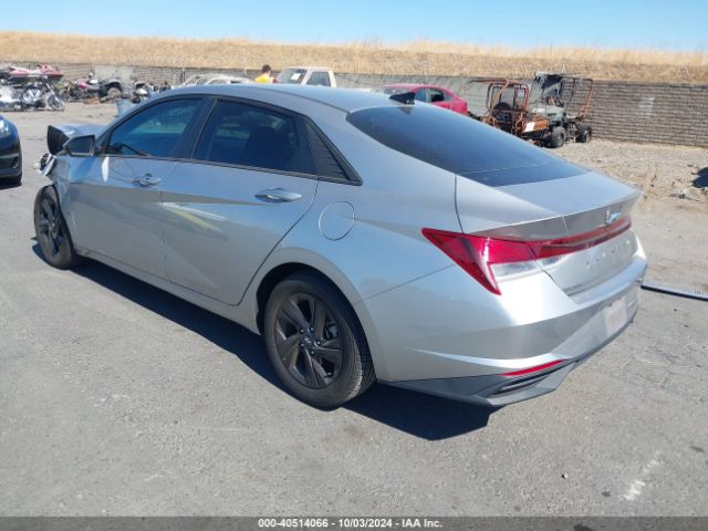 Photo 2 VIN: 5NPLM4AG9MH044477 - HYUNDAI ELANTRA 