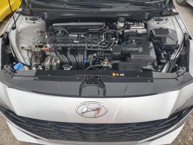 Photo 10 VIN: 5NPLM4AG9PH087740 - HYUNDAI ELANTRA SE 