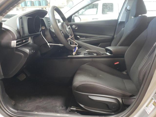 Photo 6 VIN: 5NPLM4AG9PH105413 - HYUNDAI ELANTRA 