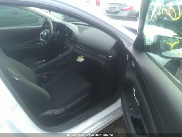 Photo 4 VIN: 5NPLM4AGXMH000780 - HYUNDAI ELANTRA 