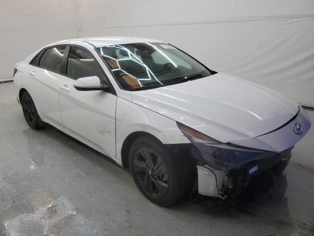 Photo 3 VIN: 5NPLM4AGXMH038526 - HYUNDAI ELANTRA 