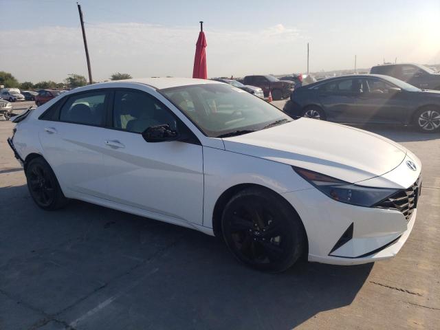 Photo 3 VIN: 5NPLM4AGXMH038980 - HYUNDAI ELANTRA SE 