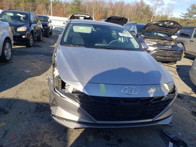 Photo 4 VIN: 5NPLM4AGXMH042642 - HYUNDAI ELANTRA 