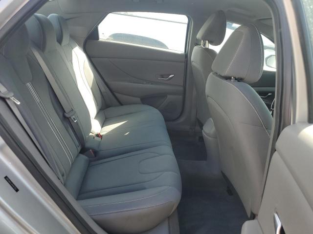 Photo 9 VIN: 5NPLM4AGXNH077876 - HYUNDAI ELANTRA SE 