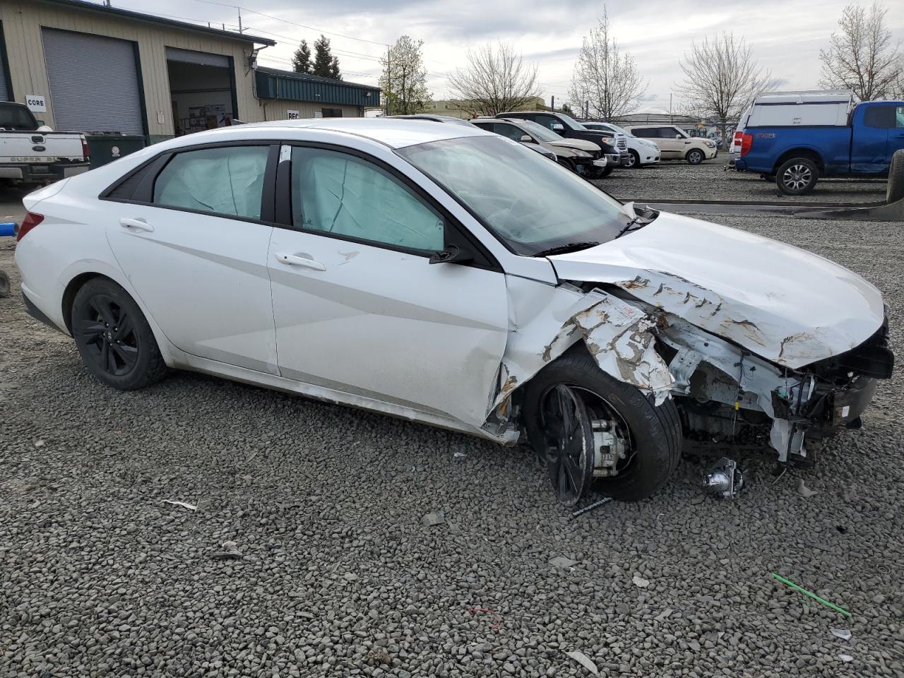 Photo 3 VIN: 5NPLM4AGXNH078915 - HYUNDAI ELANTRA 