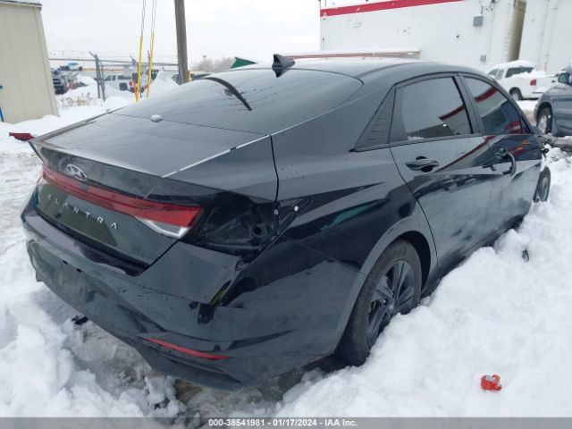 Photo 3 VIN: 5NPLM4AGXNH083032 - HYUNDAI ELANTRA 