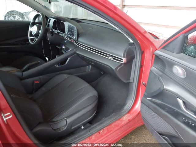 Photo 4 VIN: 5NPLM4AGXPH101130 - HYUNDAI ELANTRA 