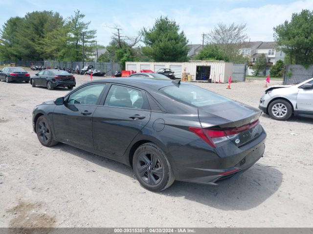 Photo 2 VIN: 5NPLM4AGXPH105582 - HYUNDAI ELANTRA 