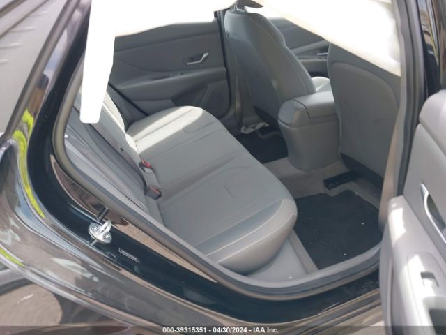 Photo 7 VIN: 5NPLM4AGXPH105582 - HYUNDAI ELANTRA 