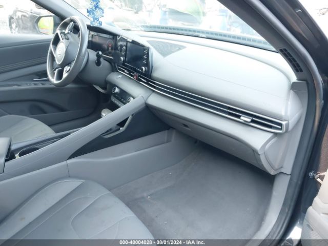 Photo 4 VIN: 5NPLN4AG1MH024883 - HYUNDAI ELANTRA 