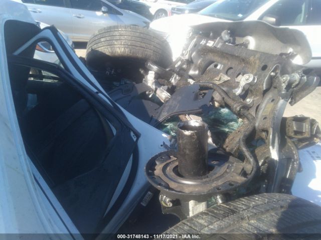 Photo 4 VIN: 5NPLN4AG1MH042803 - HYUNDAI ELANTRA 