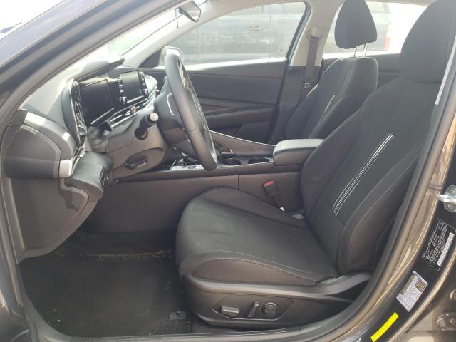 Photo 6 VIN: 5NPLN4AG2MH017067 - HYUNDAI ELANTRA SE 