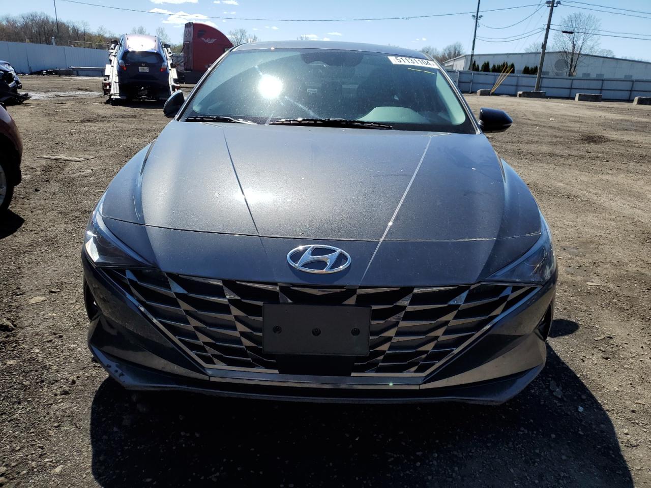 Photo 4 VIN: 5NPLN4AG2NH057005 - HYUNDAI ELANTRA 